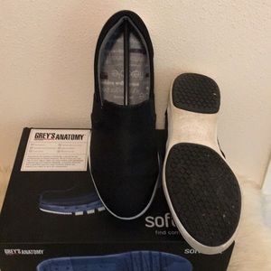 Grey’s Anatomy Black Nursing Shoes (T1)